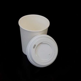 Eldobható tető 250 ml pohárhoz csőrös ívólyukkal ( KDL8 ) 100db/csomag